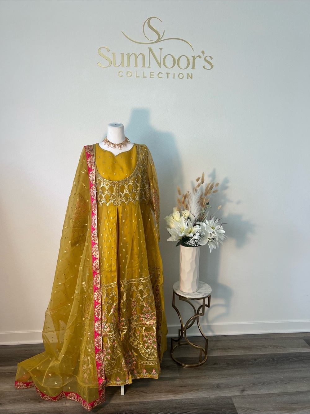 Pakistani/Indian Maxi for mehndi /henna